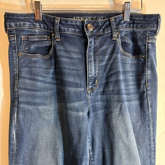 AMERICAN EAGLE Sz 14 Jeans High Rise Slim Flare Mid-Wash Wiskering Stretch - Picture 3 of 13